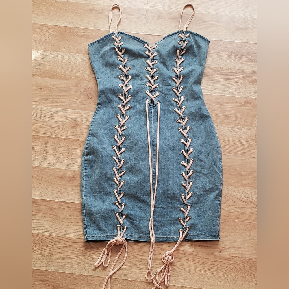 Akira jean dress - Picture 2 of 4